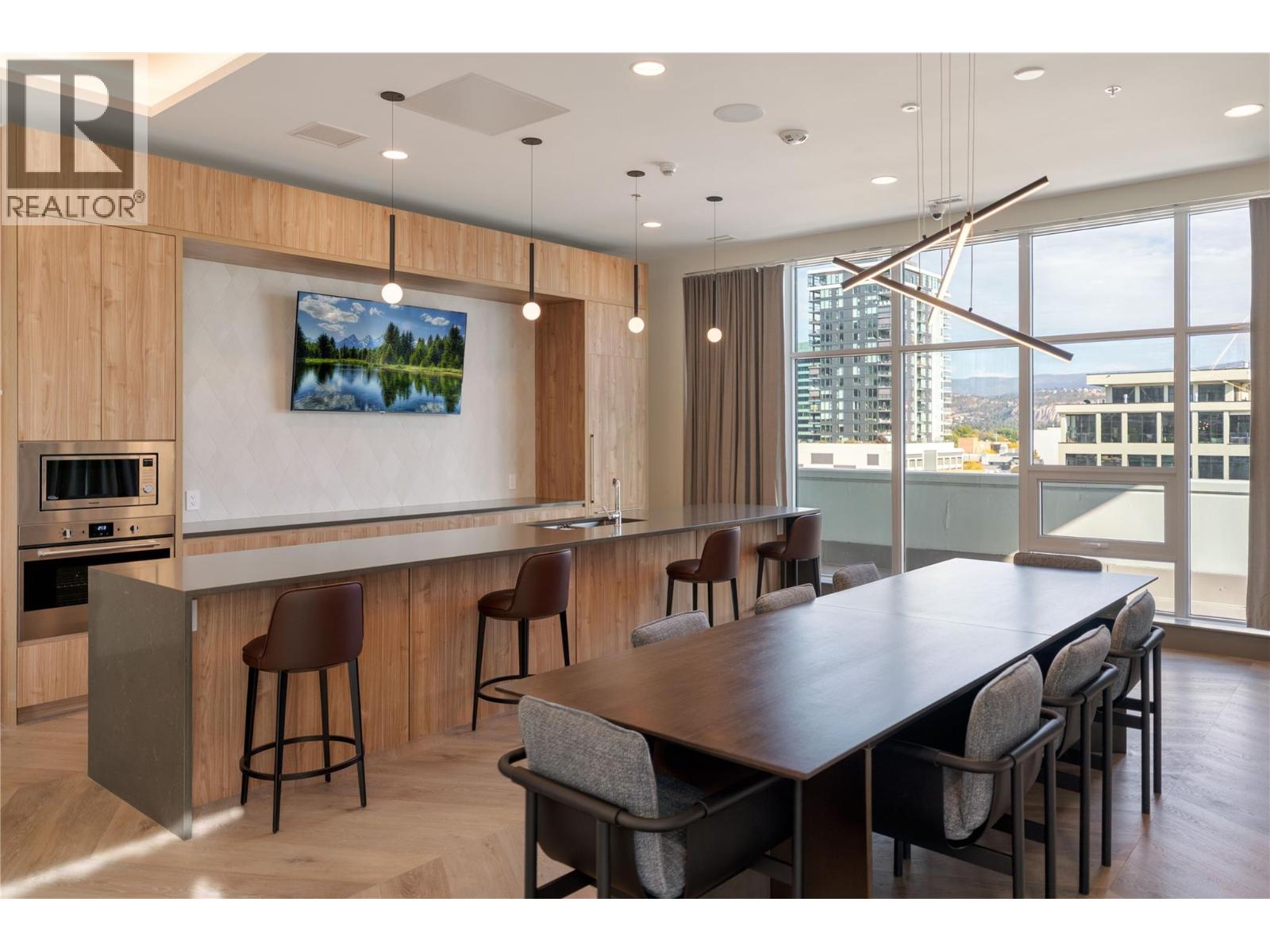 1206 1626 Water Street, Kelowna