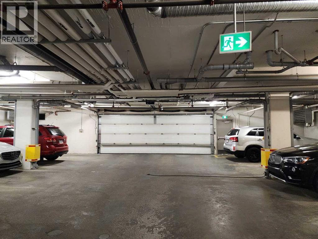 Single Family House for Sale in   Sherwood Square NW Sherwood Calgary 