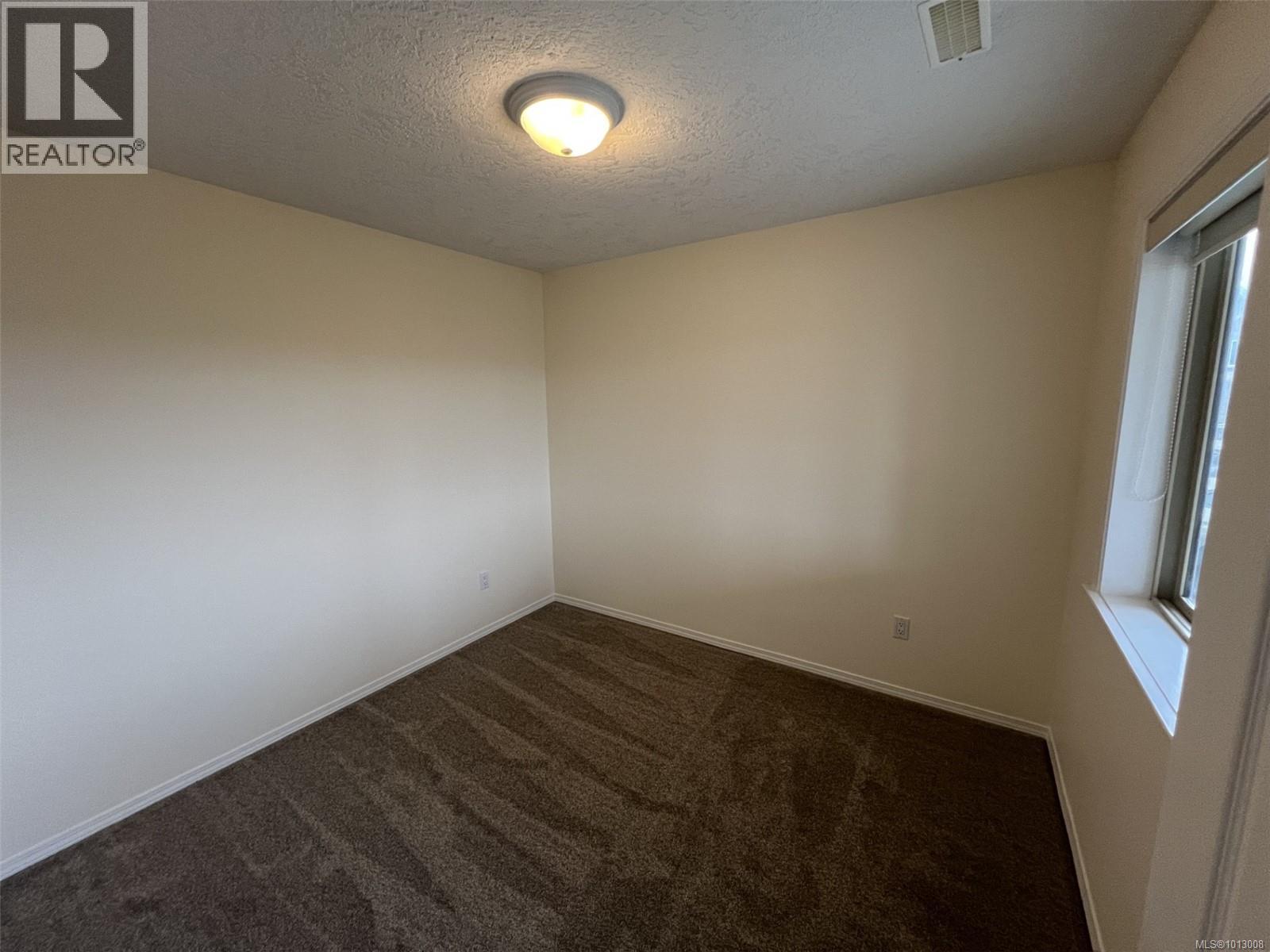  3581 Sun Vista, Langford