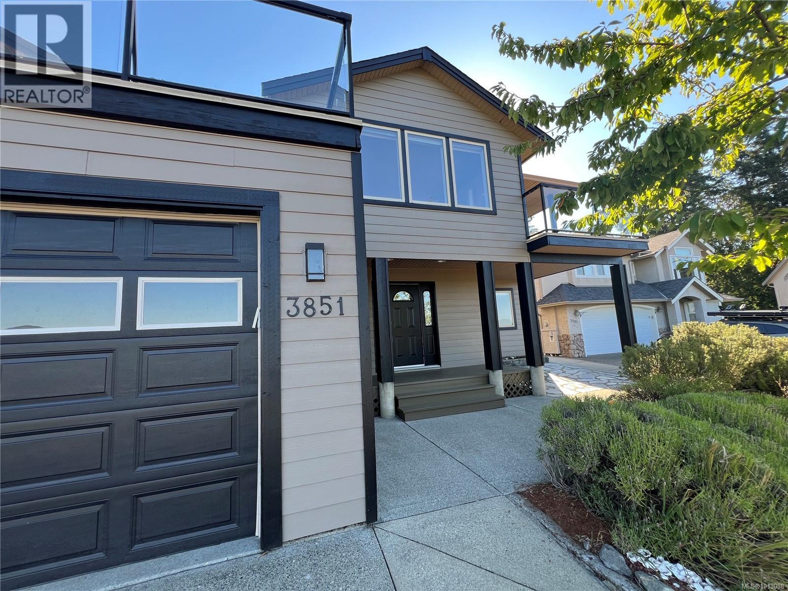  3581 Sun Vista, Langford