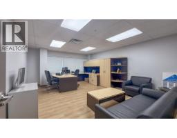 8175 Dallas Drive, Kamloops, BC V2C6X2 Photo 7