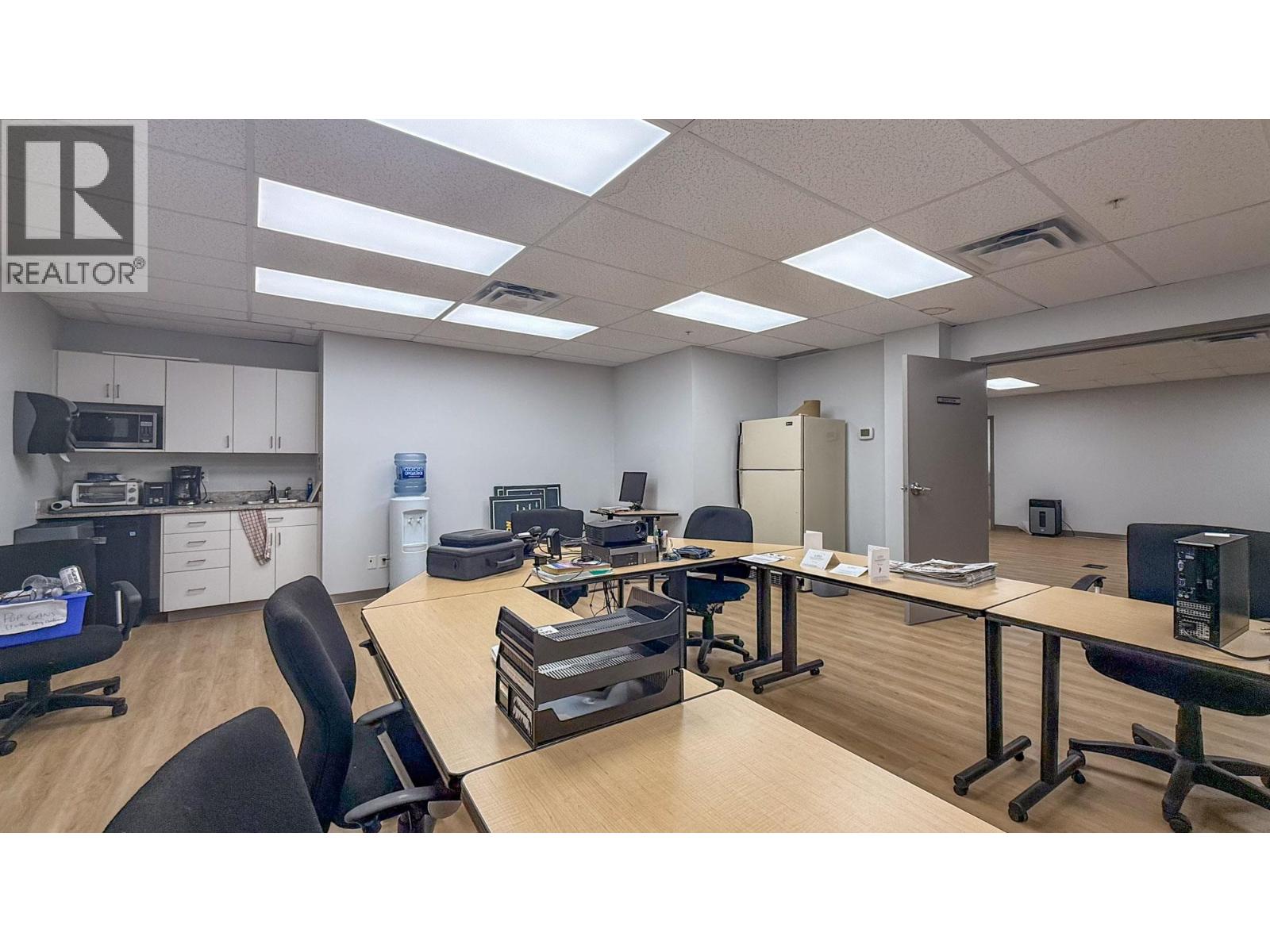 8175 Dallas Drive, Kamloops