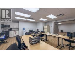 8175 Dallas Drive, Kamloops, BC V2C6X2 Photo 14