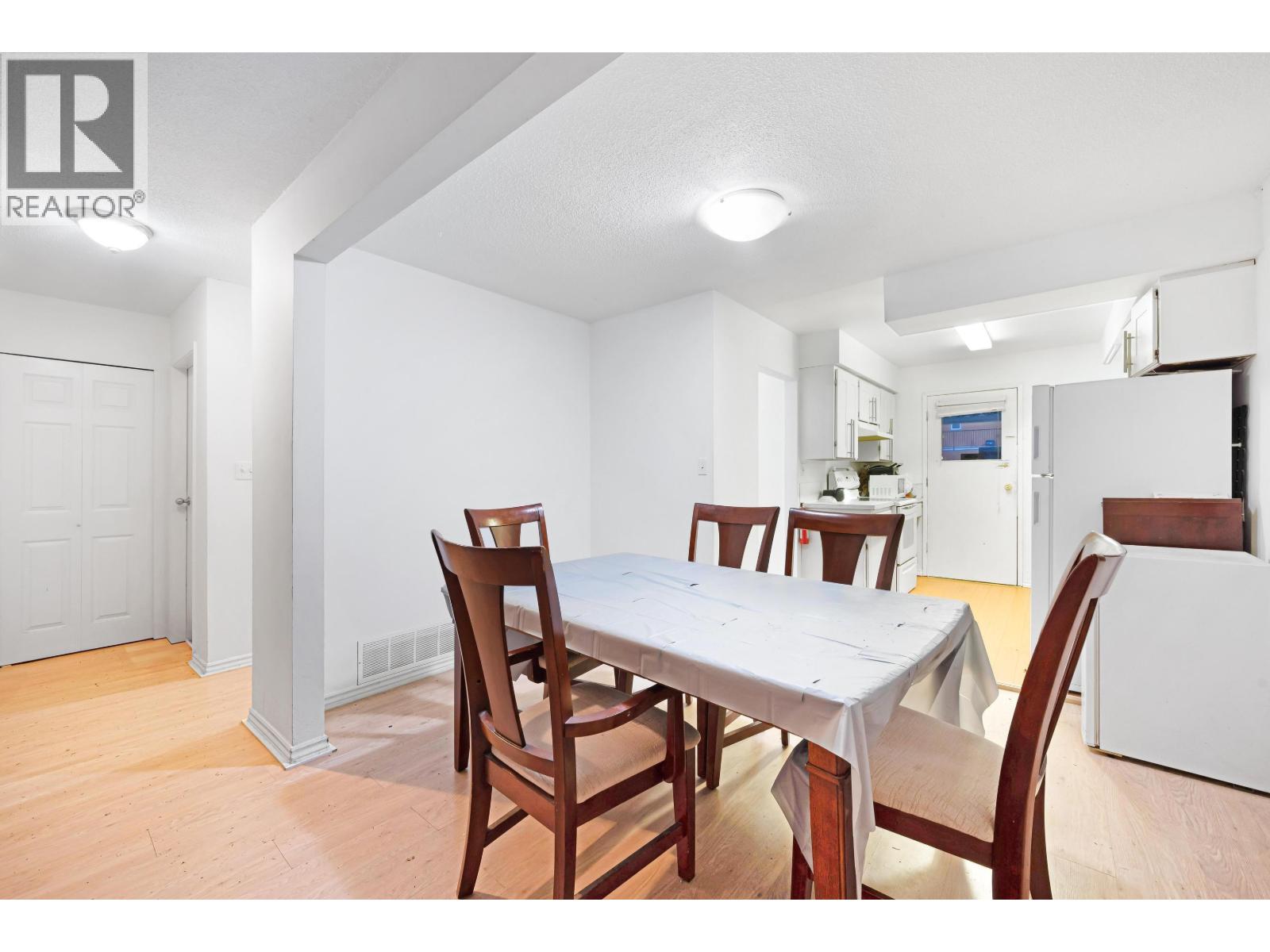 1733 HIE AVENUE, Coquitlam