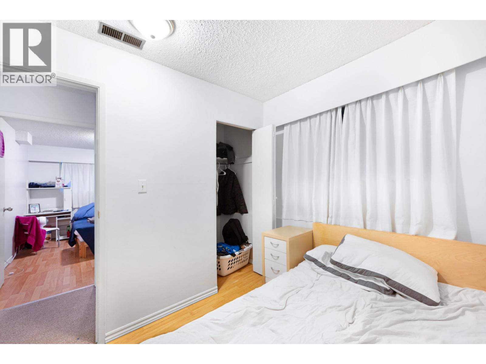 1733 HIE AVENUE, Coquitlam