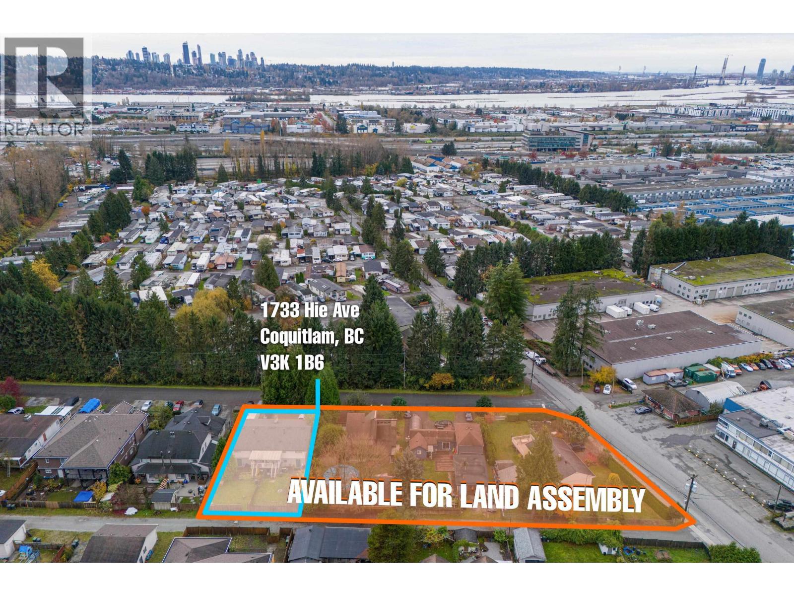 1733 HIE AVENUE, Coquitlam