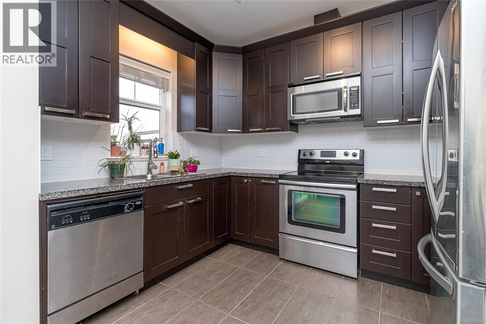 111 50 Mill St, Nanaimo