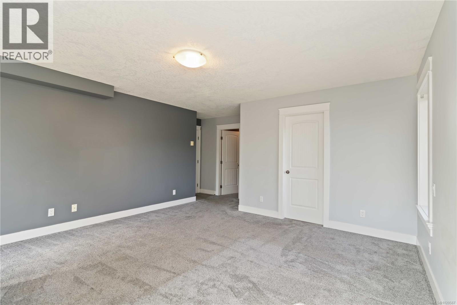 113 Atkins Rd, View Royal