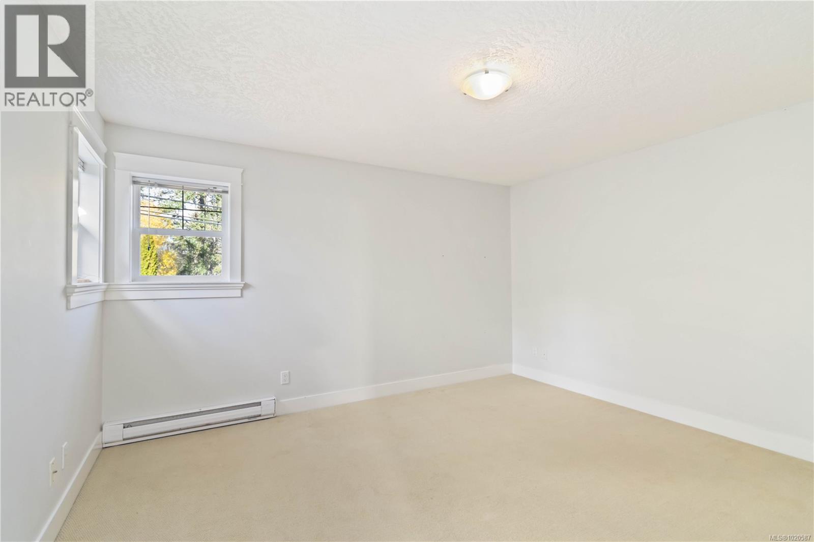 113 Atkins Rd, View Royal