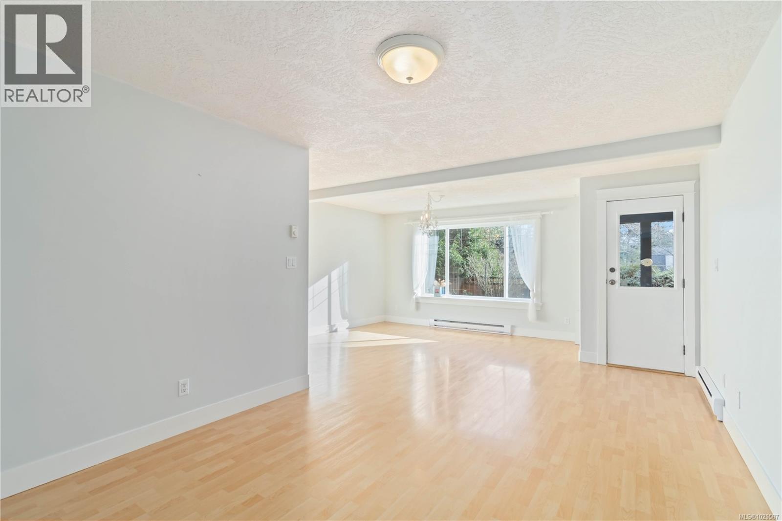 113 Atkins Rd, View Royal