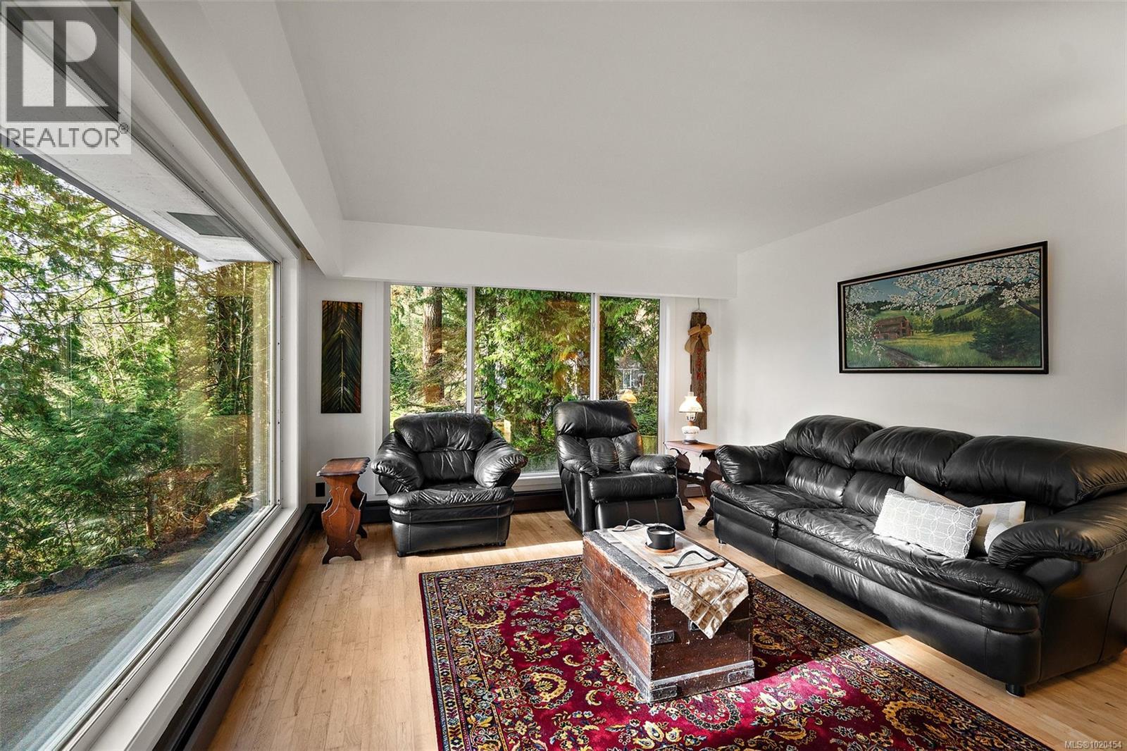 1186 Laurel Rd, North Saanich