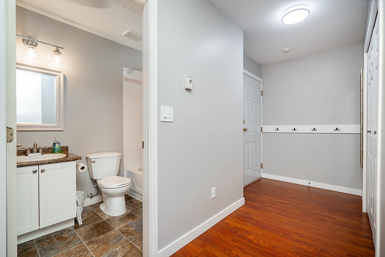 309 45222 WATSON ROAD, Garrison Crossing, Chilliwack