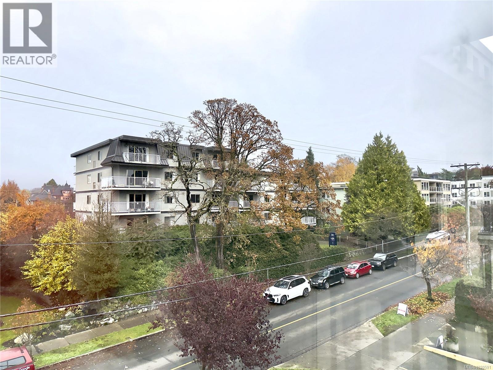 403 1115 Rockland Avenue, Victoria