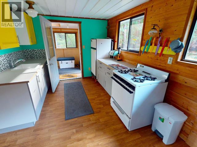 1623 VANCOUVER BLVD, Savary Island