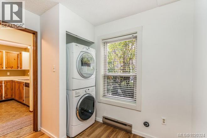 2 240 Higson Cres, Qualicum Beach