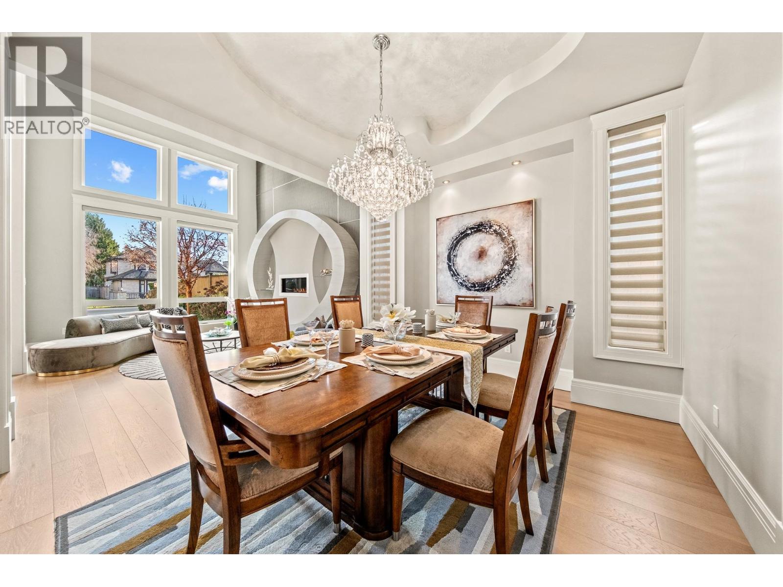 7673 DAMPIER Drive, Richmond