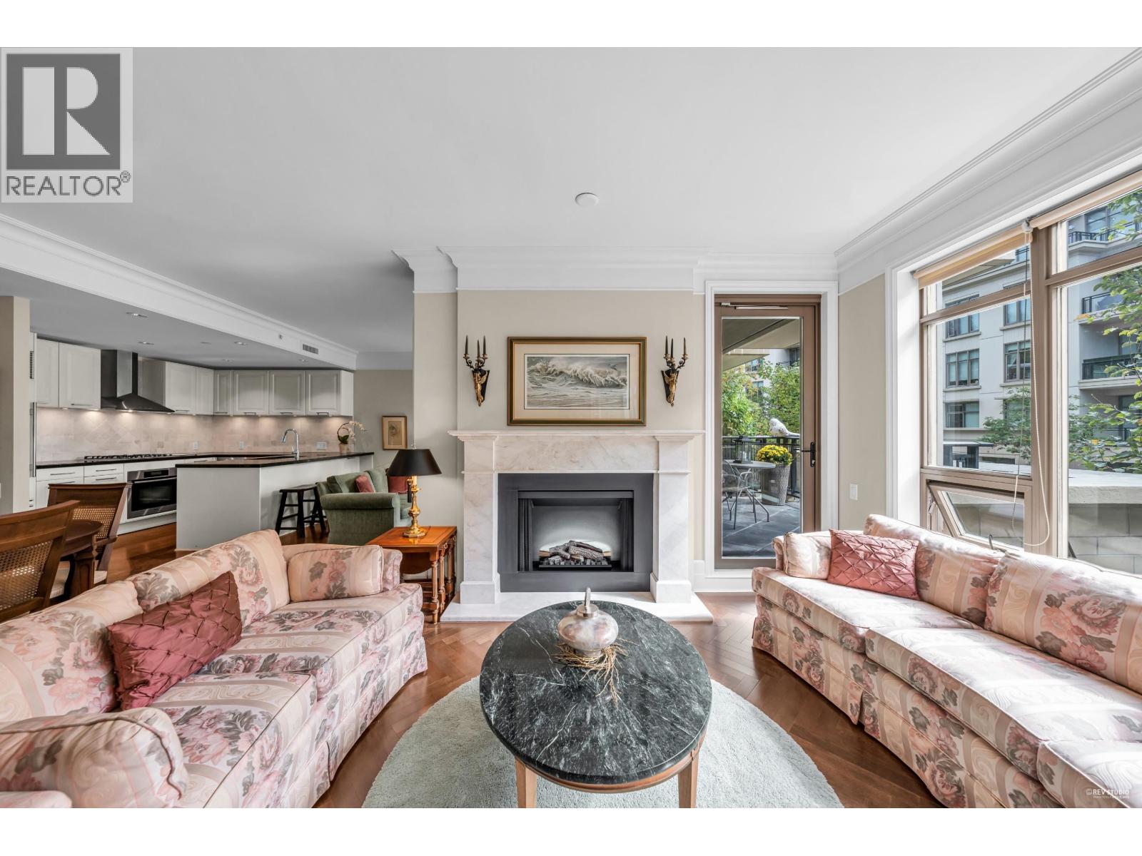 202 533 WATERS EDGE CRESCENT, West Vancouver