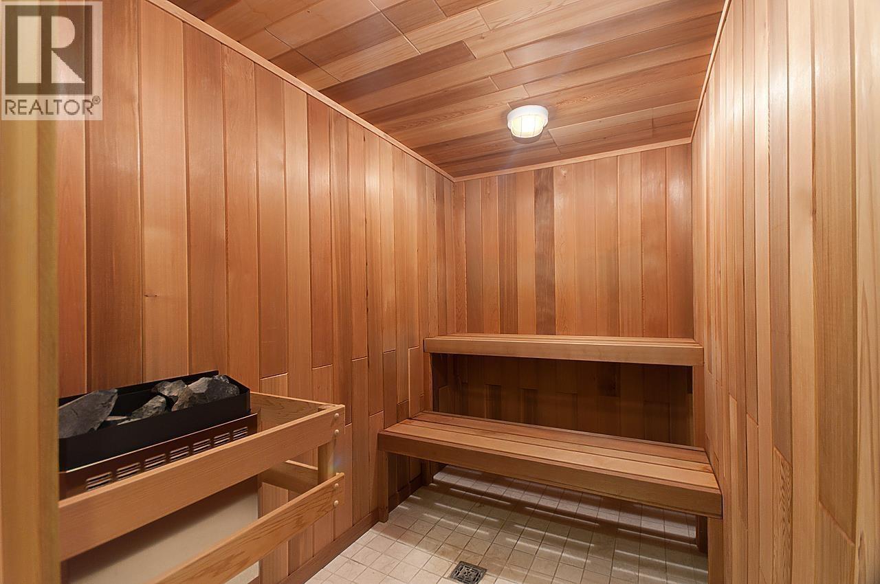 202 533 WATERS EDGE CRESCENT, West Vancouver