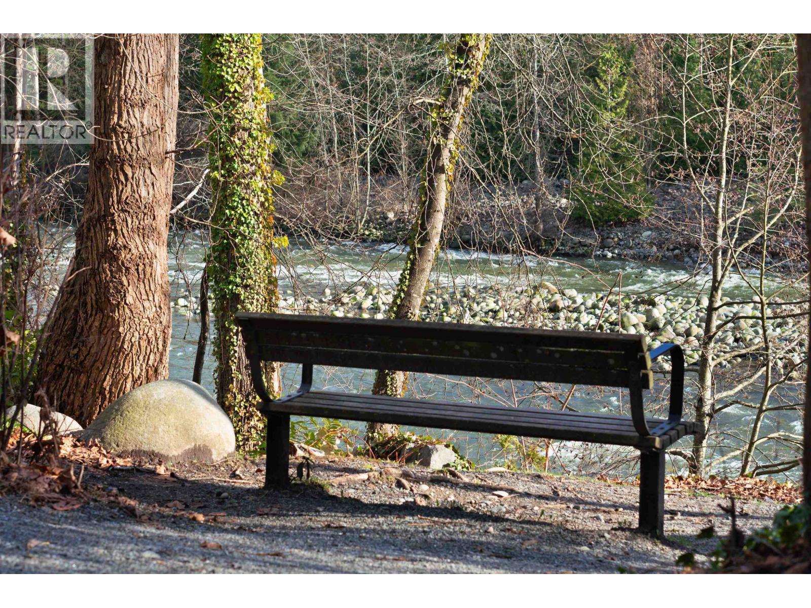 202 533 WATERS EDGE CRESCENT, West Vancouver