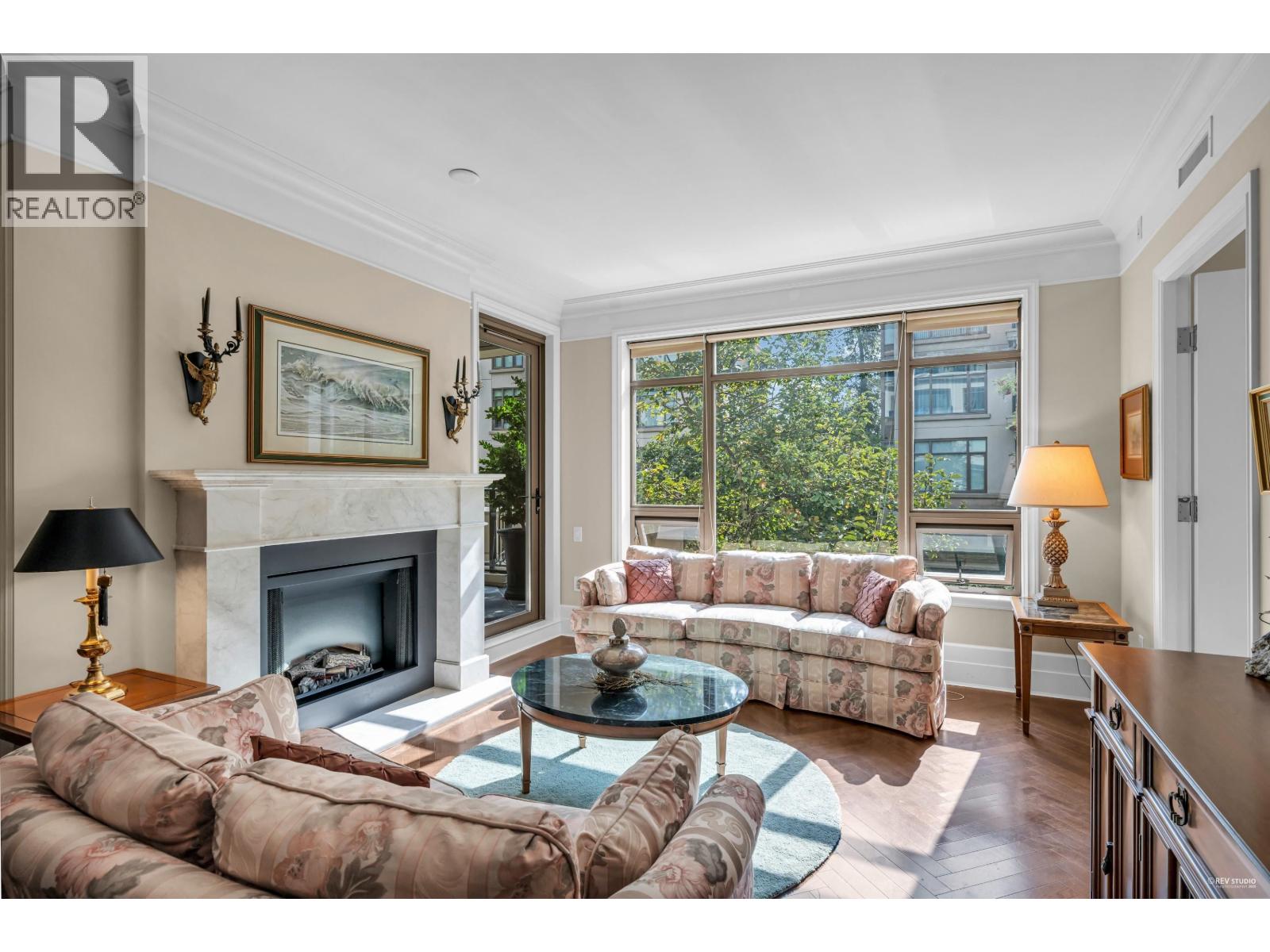 202 533 WATERS EDGE CRESCENT, West Vancouver