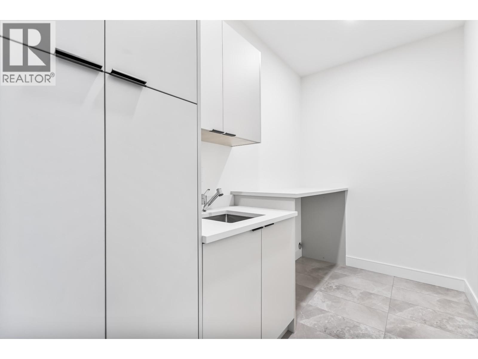 27 23697 FERN CRESCENT, Maple Ridge