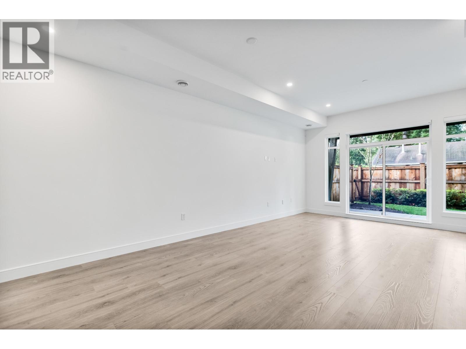 27 23697 FERN CRESCENT, Maple Ridge