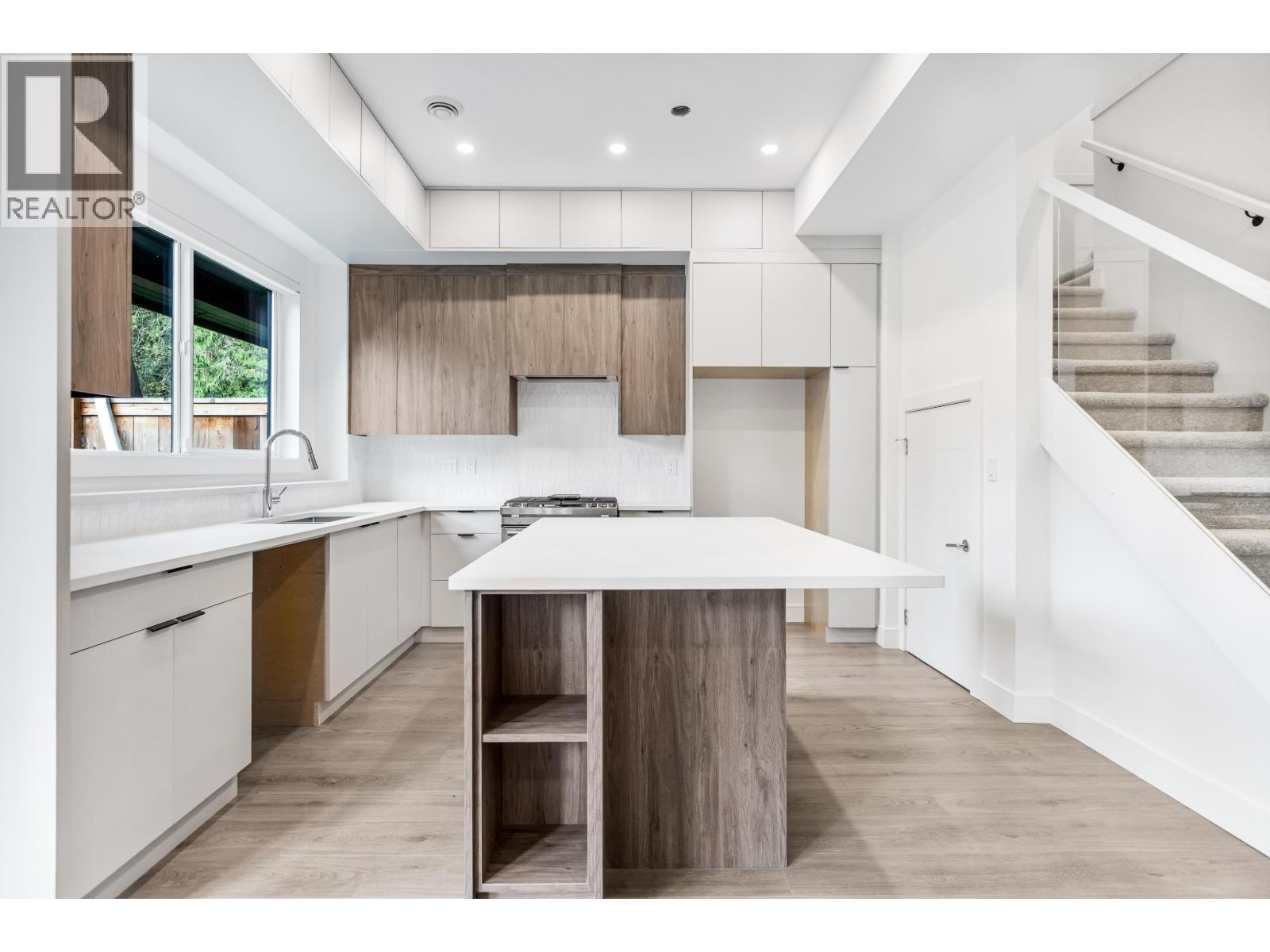 27 23697 FERN CRESCENT, Maple Ridge