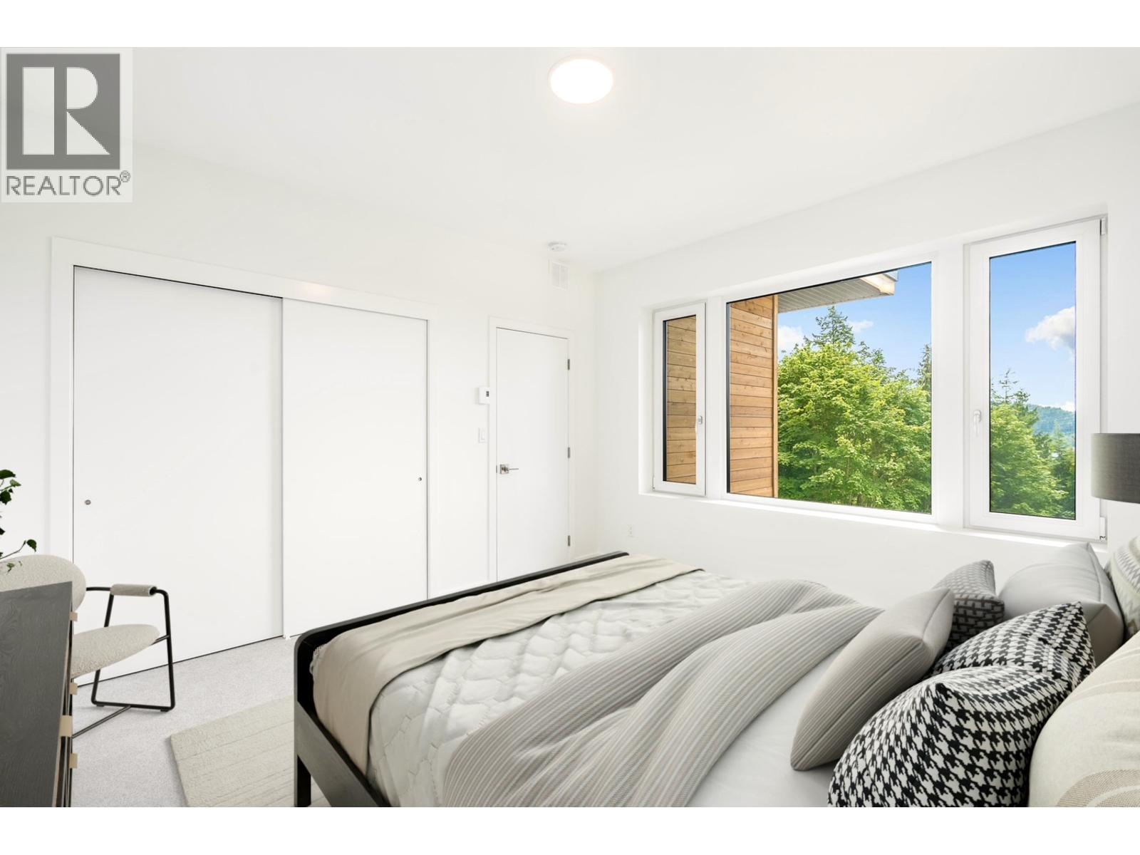 971 MARINE DRIVE, Gibsons