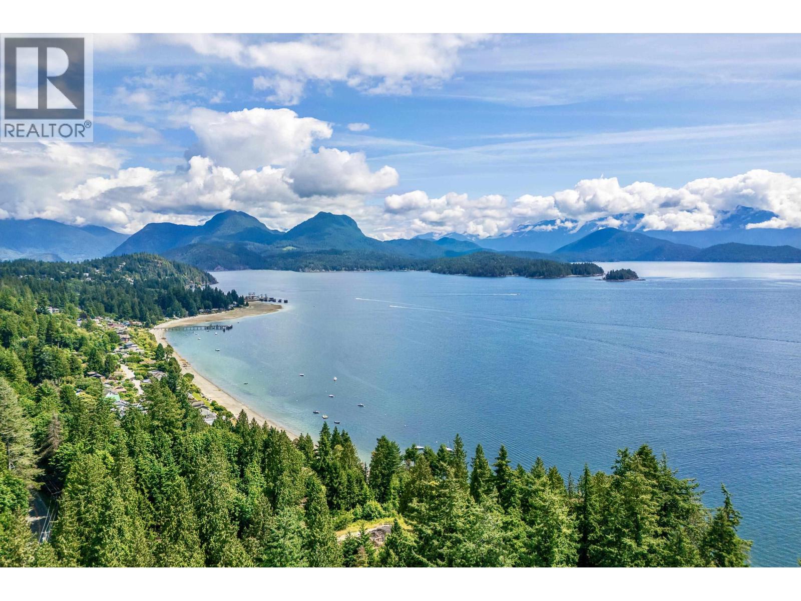 971 MARINE DRIVE, Gibsons