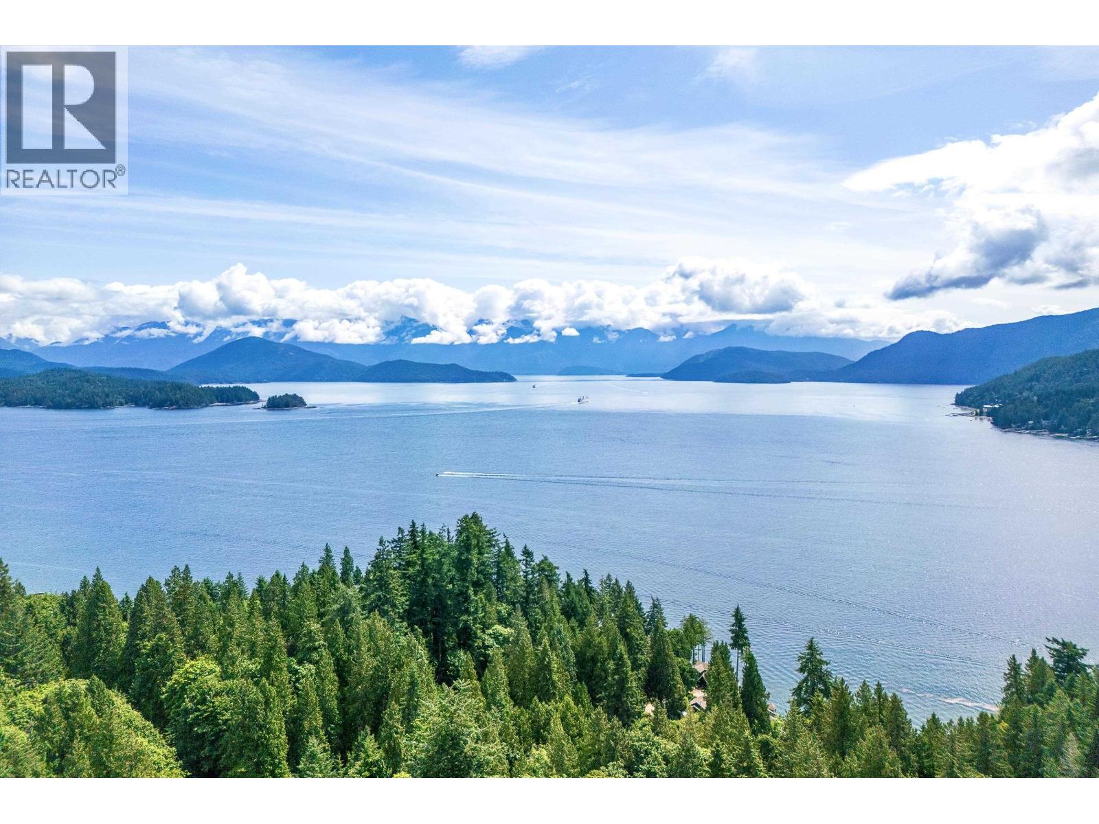 971 MARINE DRIVE, Gibsons