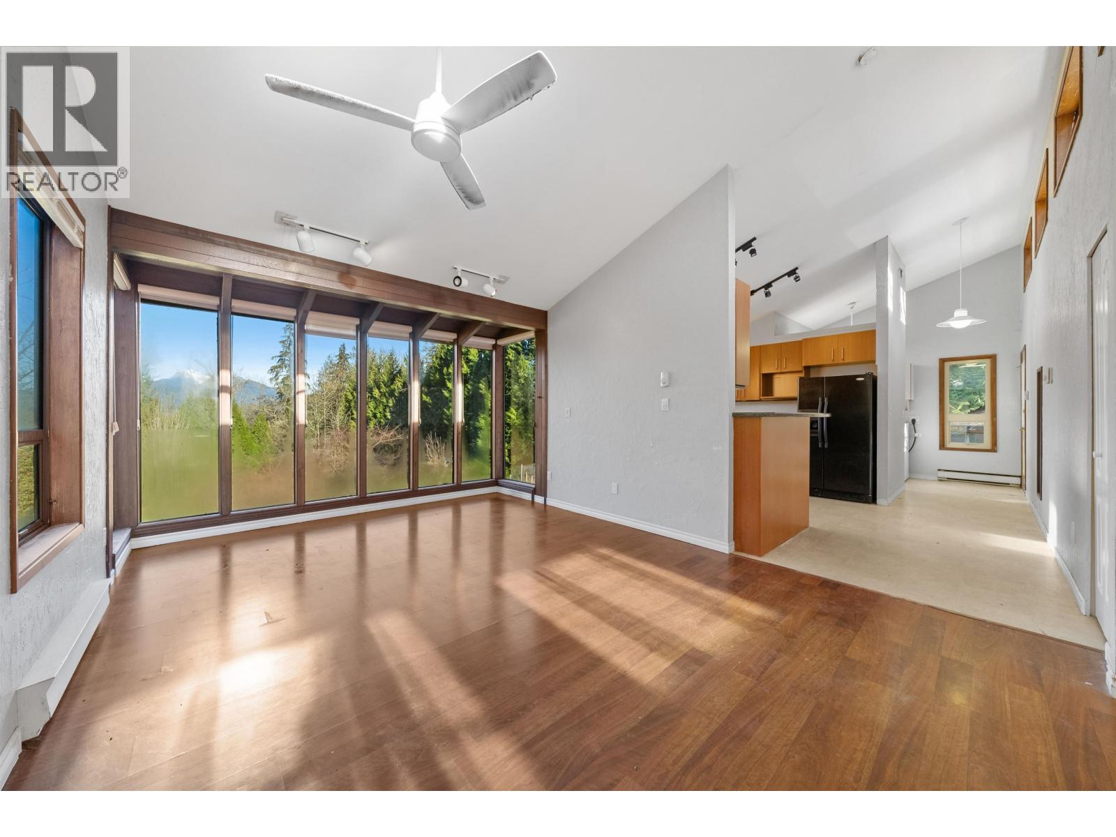 25443 BOSONWORTH AVENUE, Maple Ridge