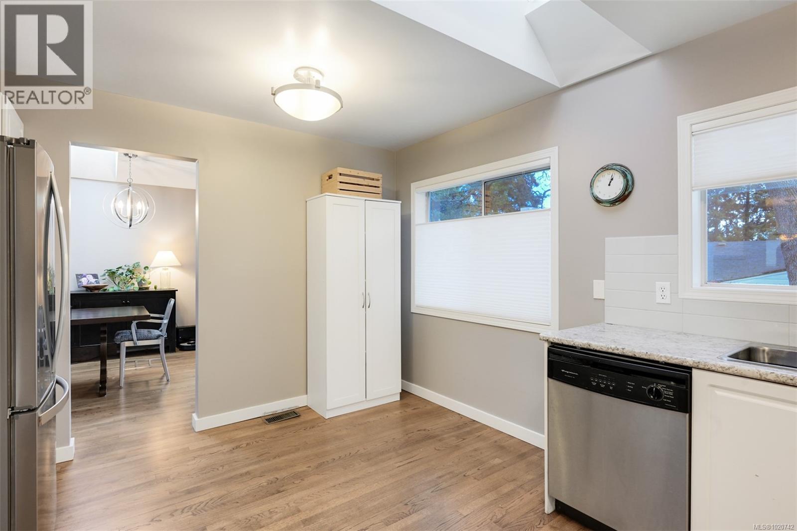 2211 Forbes St, Victoria