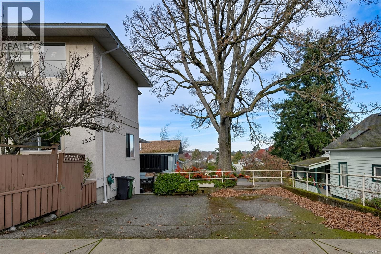 2211 Forbes St, Victoria