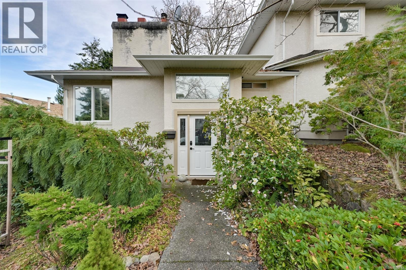 2211 Forbes St, Victoria