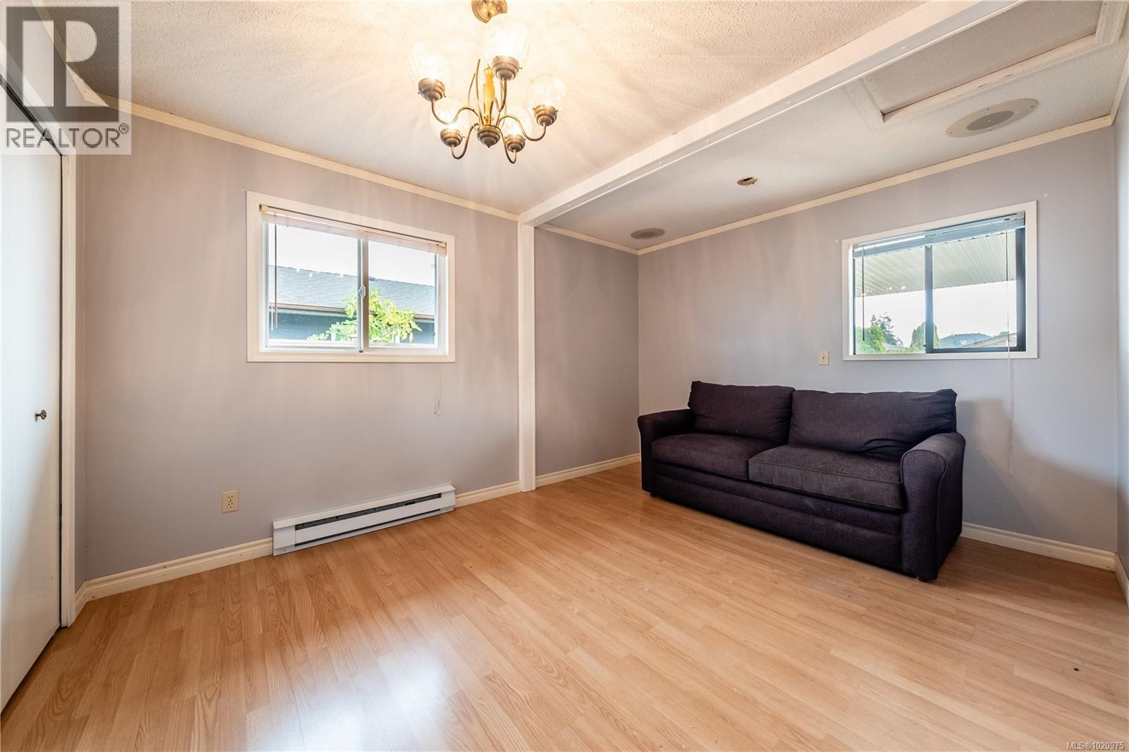 723 Phillips St, Parksville