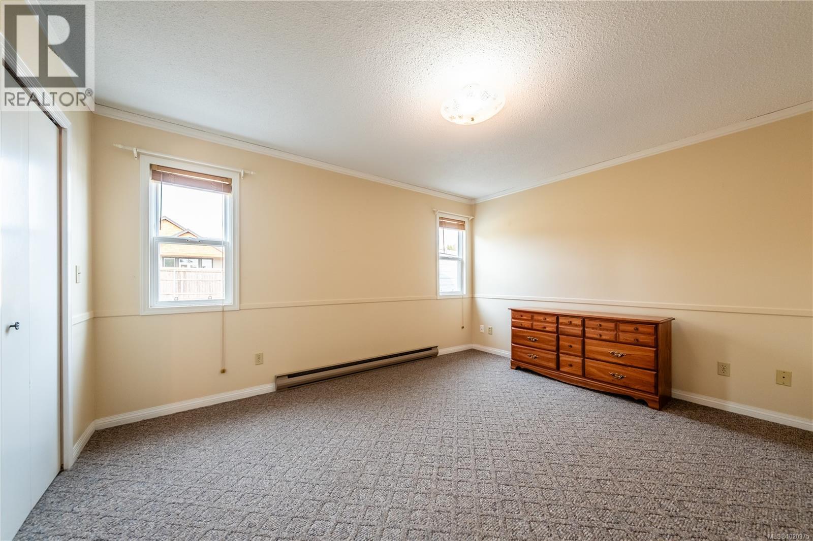 723 Phillips St, Parksville