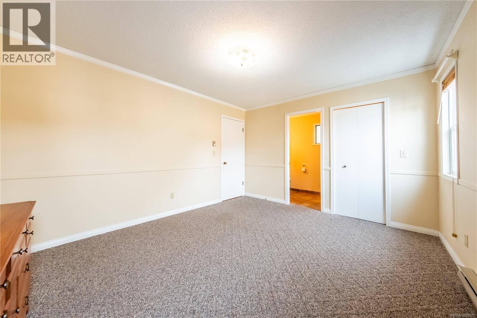 723 Phillips St, Parksville