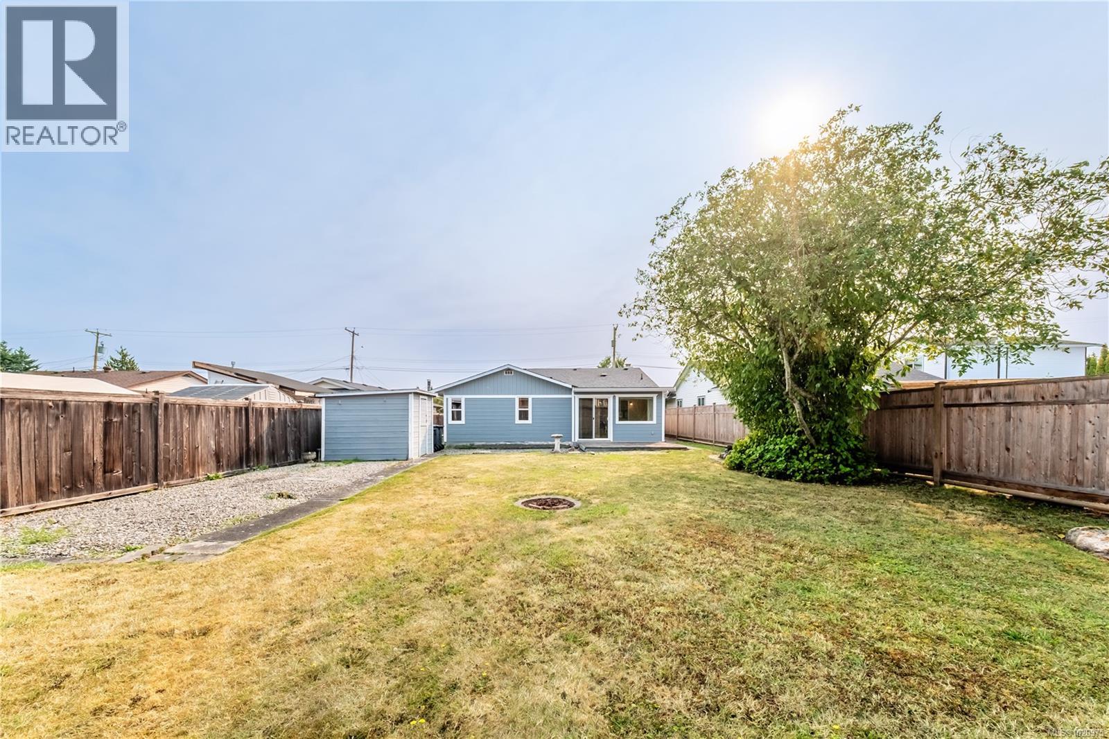 723 Phillips St, Parksville