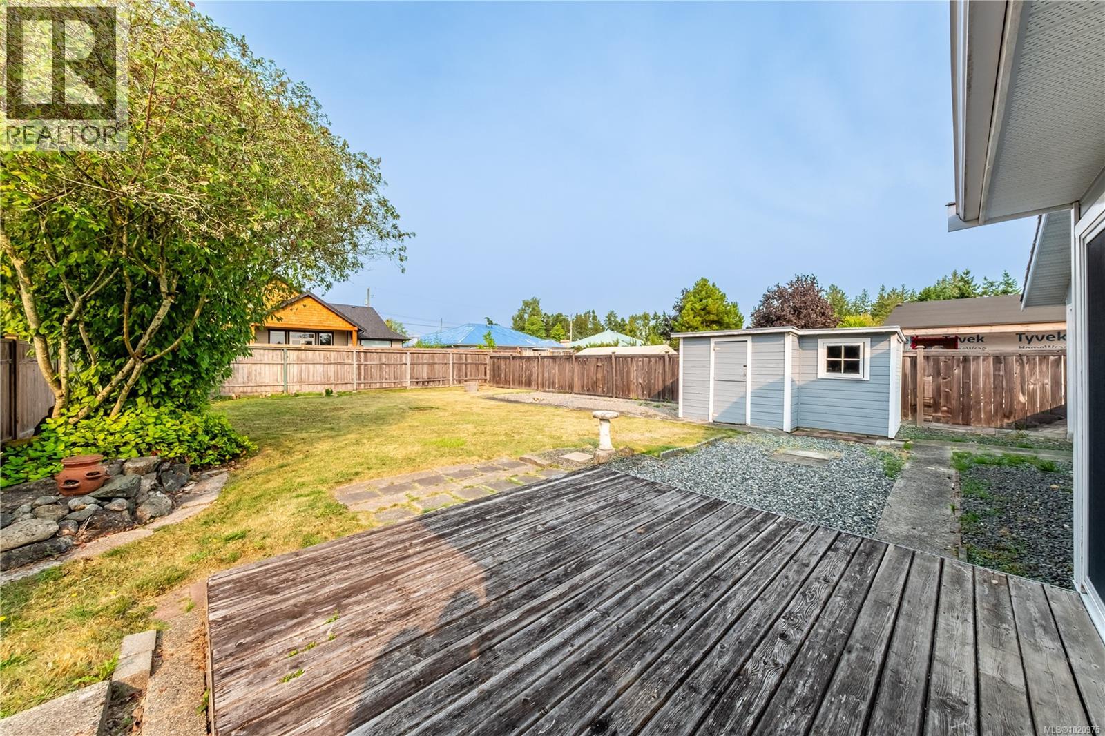 723 Phillips St, Parksville