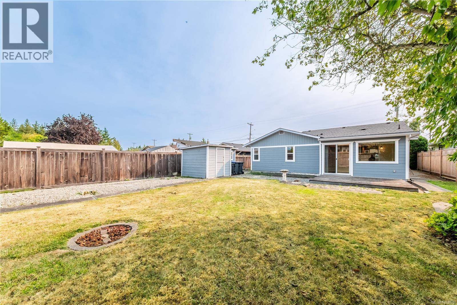 723 Phillips St, Parksville