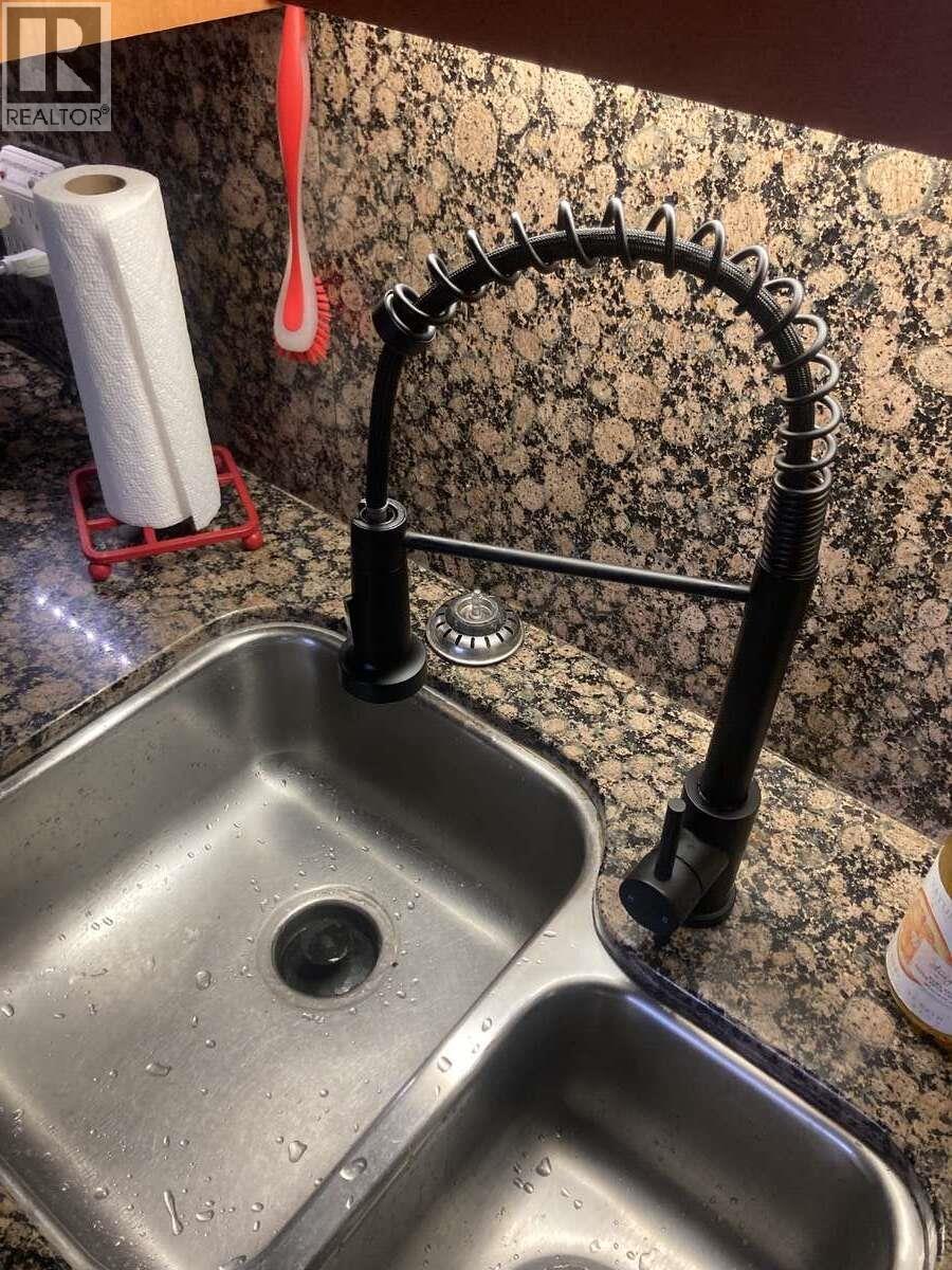 903 1745 ESQUIMALT AVENUE, West Vancouver