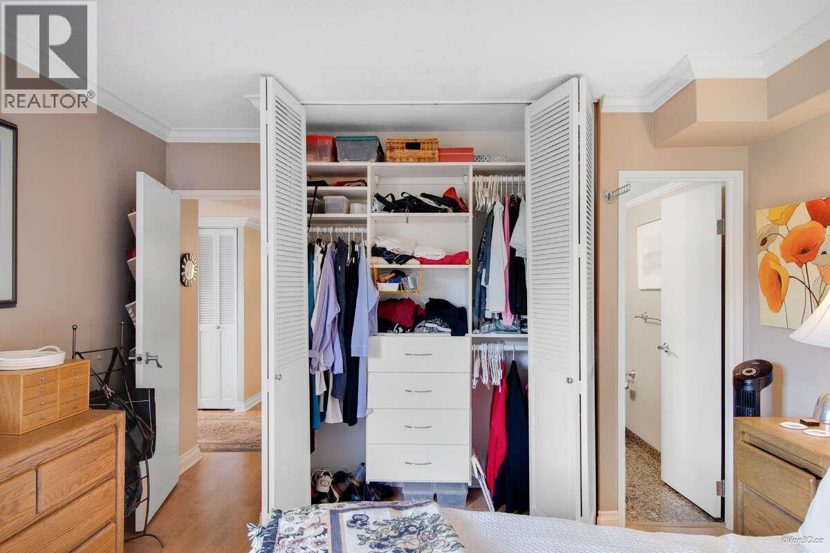 903 1745 ESQUIMALT AVENUE, West Vancouver