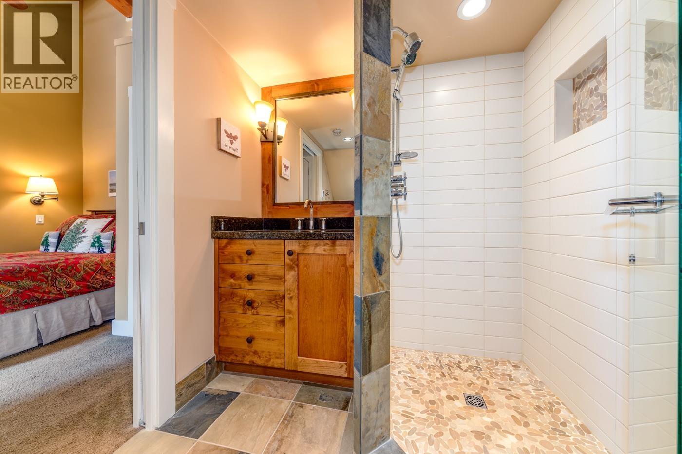 22 4857 PAINTED CLIFF ROAD, Whistler