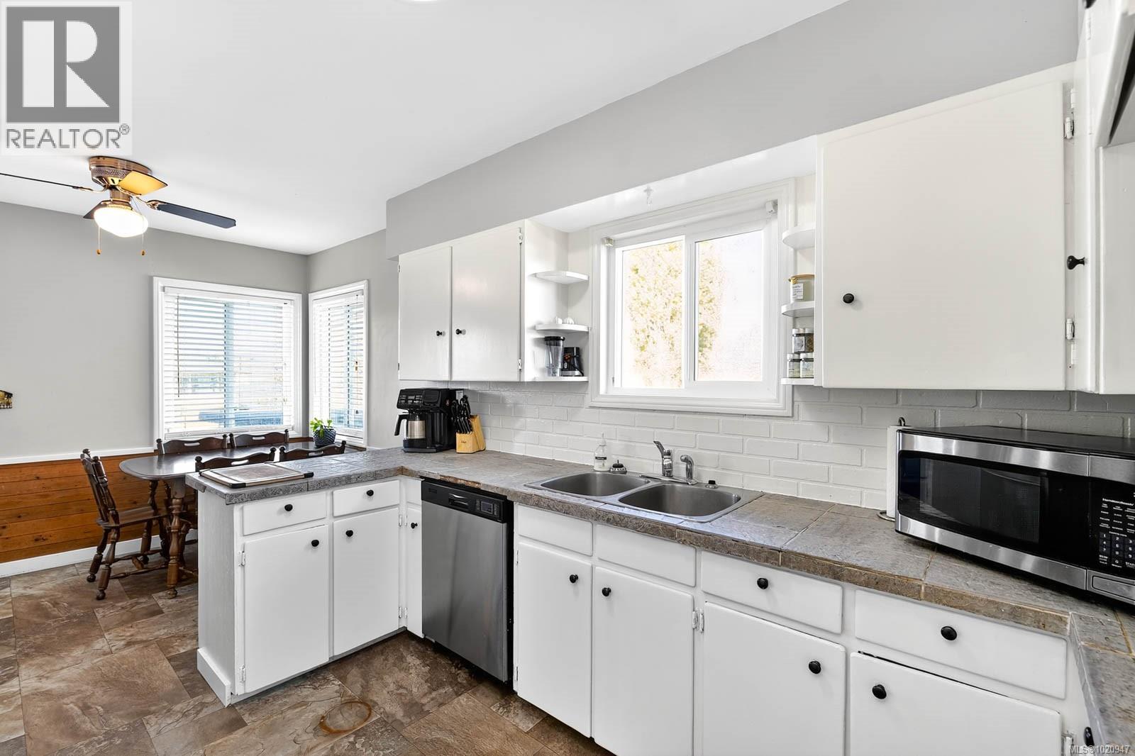 3638 14th Ave, Port Alberni