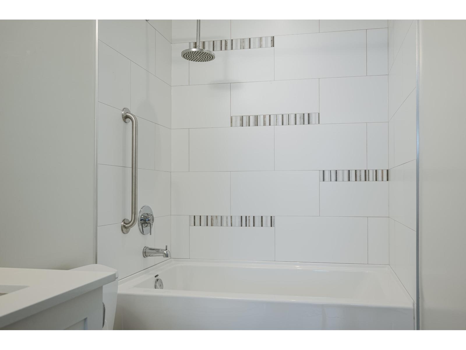 316 20728 WILLOUGHBY TOWN CENTRE DRIVE, Langley