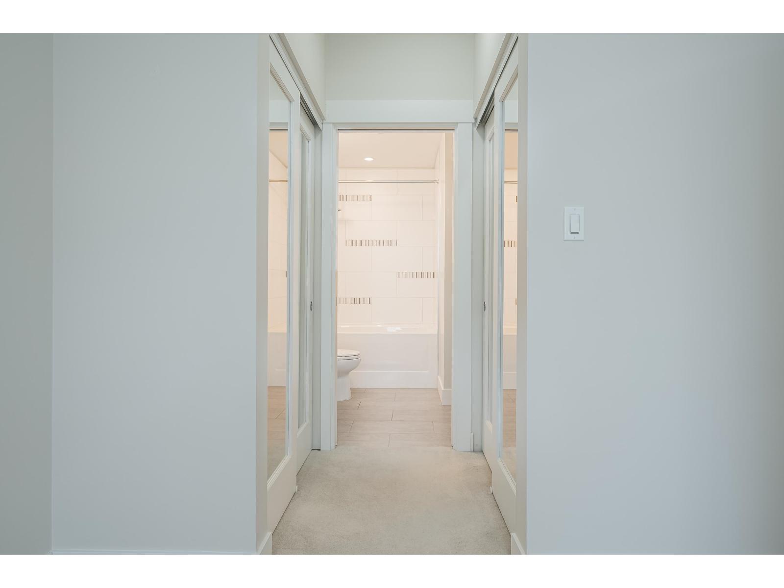 316 20728 WILLOUGHBY TOWN CENTRE DRIVE, Langley