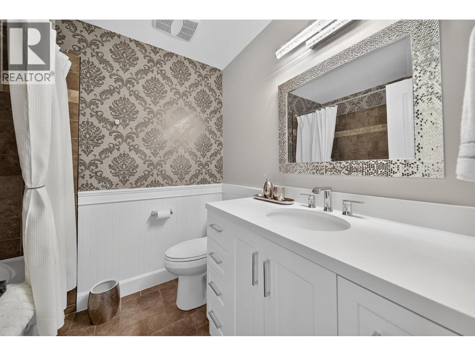 20140 BRUCE AVENUE, Maple Ridge