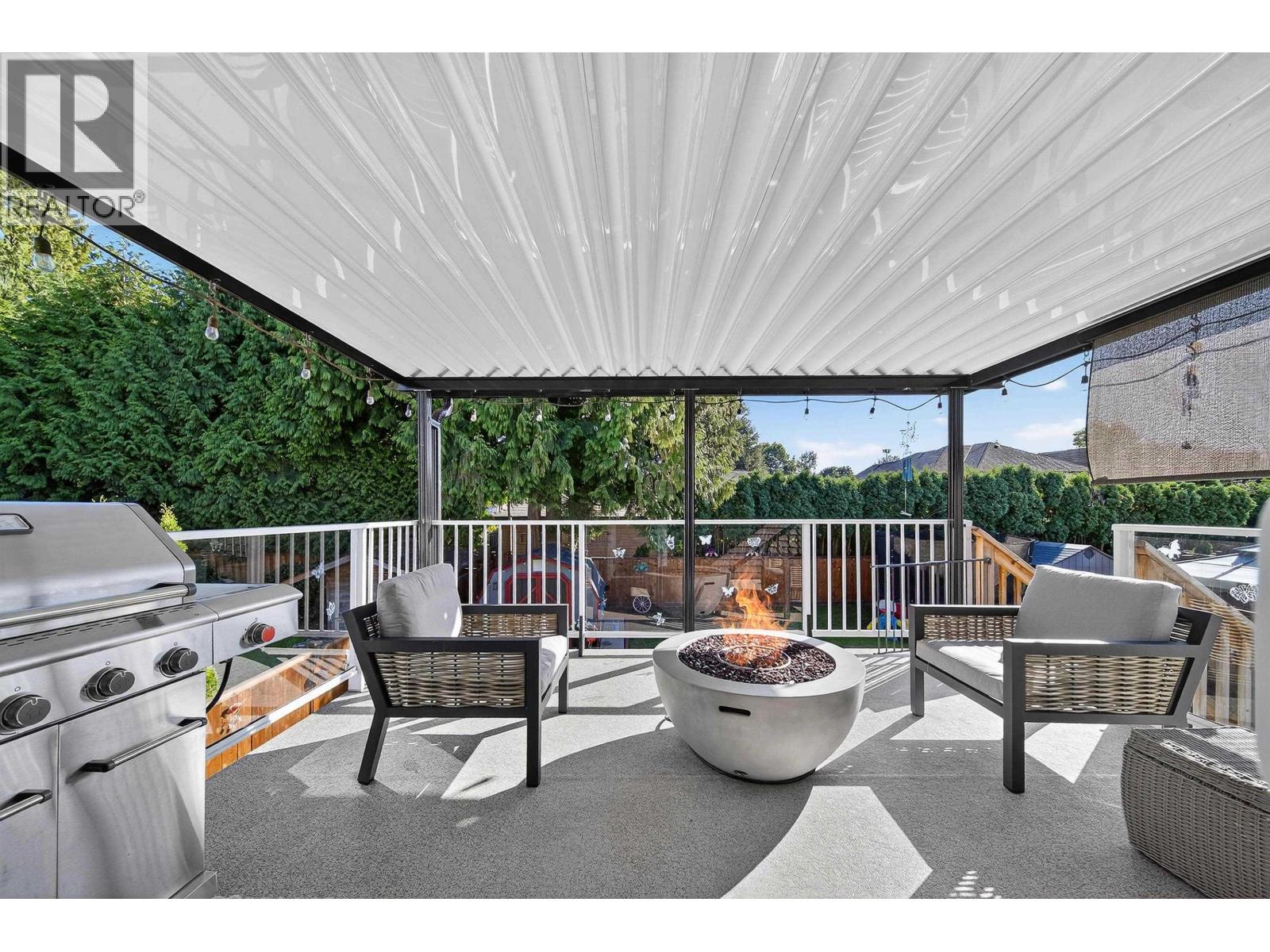 20140 BRUCE AVENUE, Maple Ridge