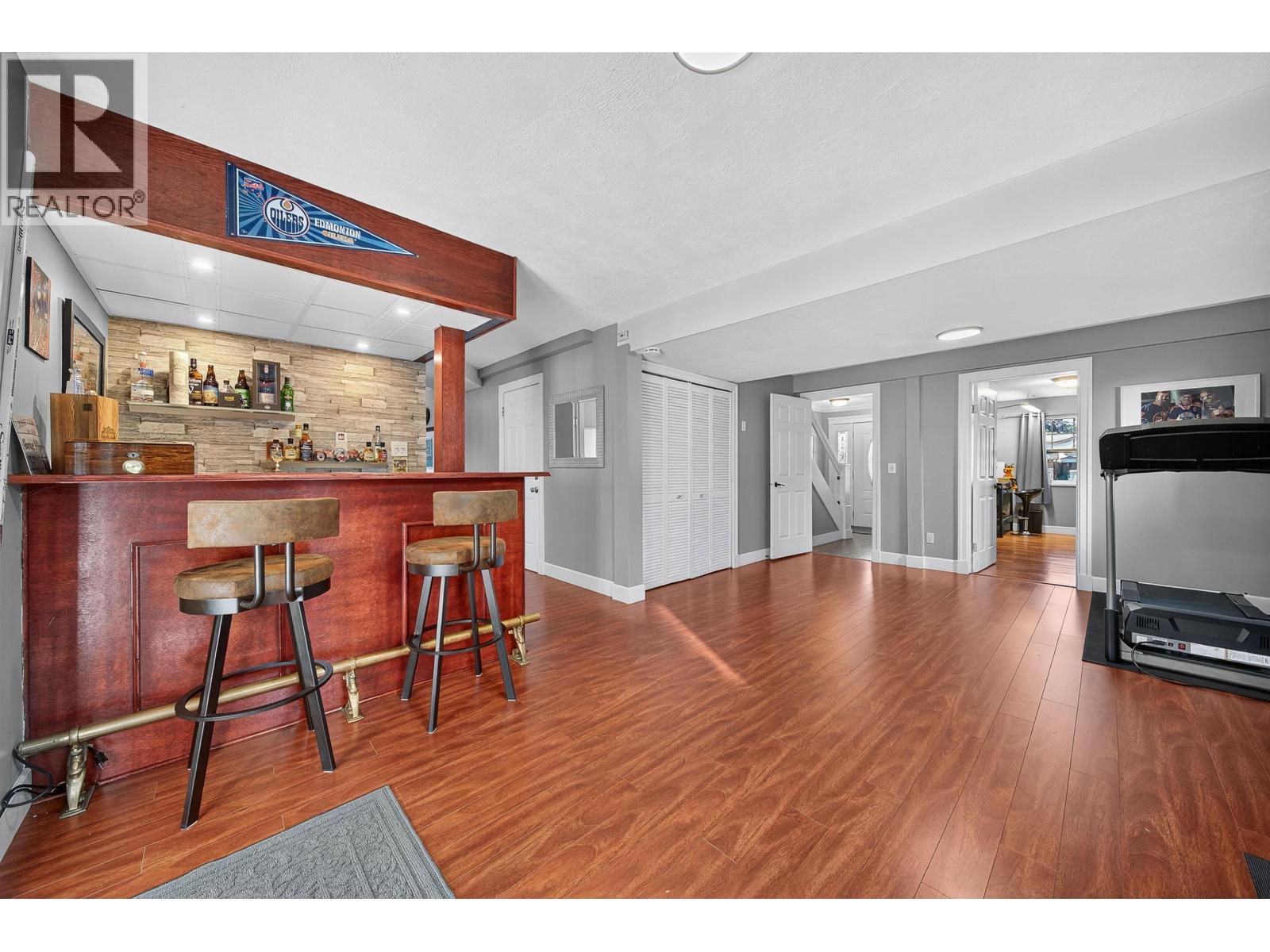 20140 BRUCE AVENUE, Maple Ridge