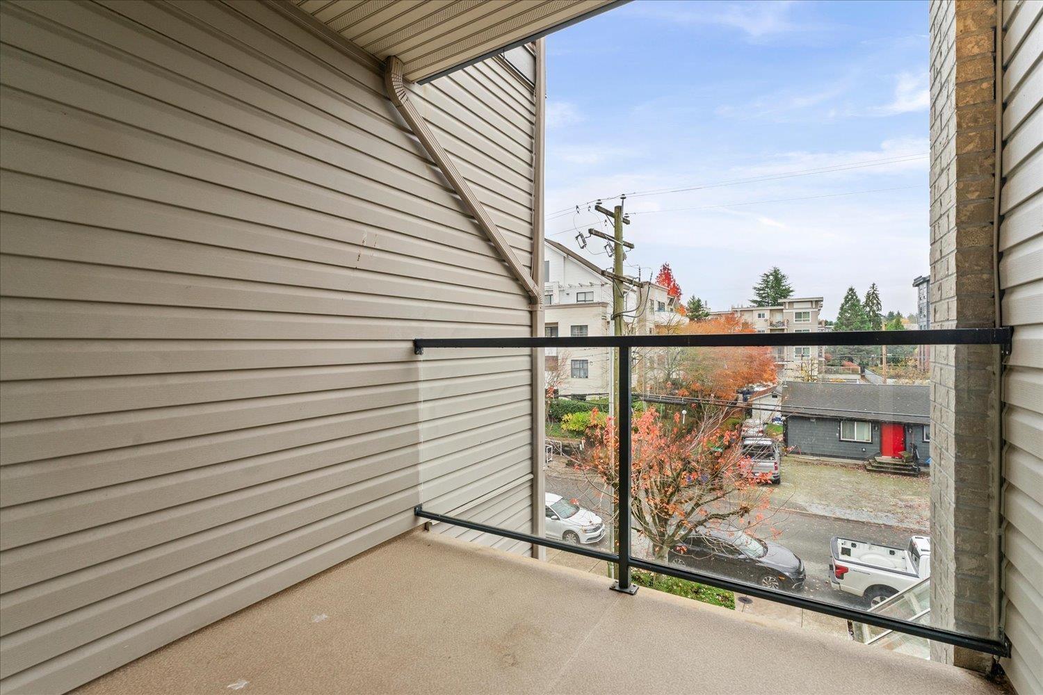 301 20237 54 AVENUE, Langley